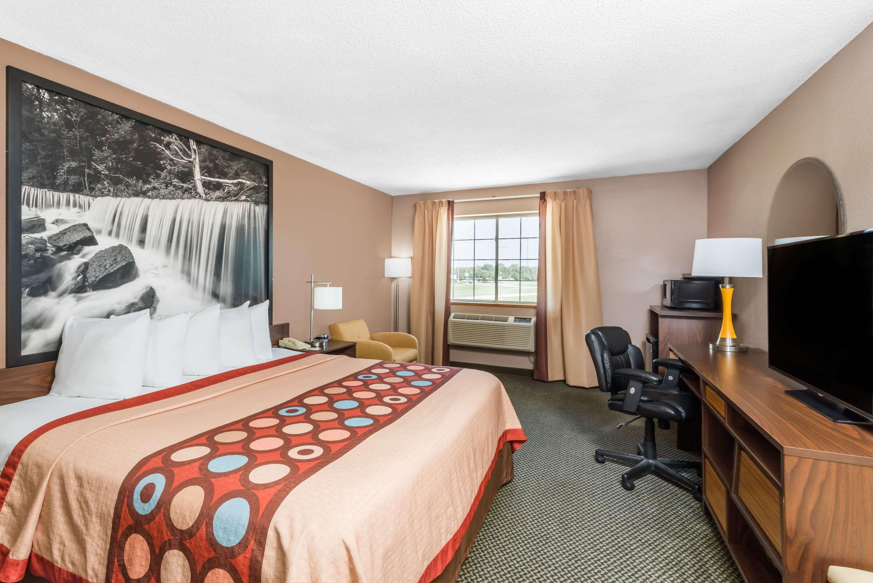 Hotel Super 8 By Wyndham Winfield-Quail Ridge Area Exterior foto