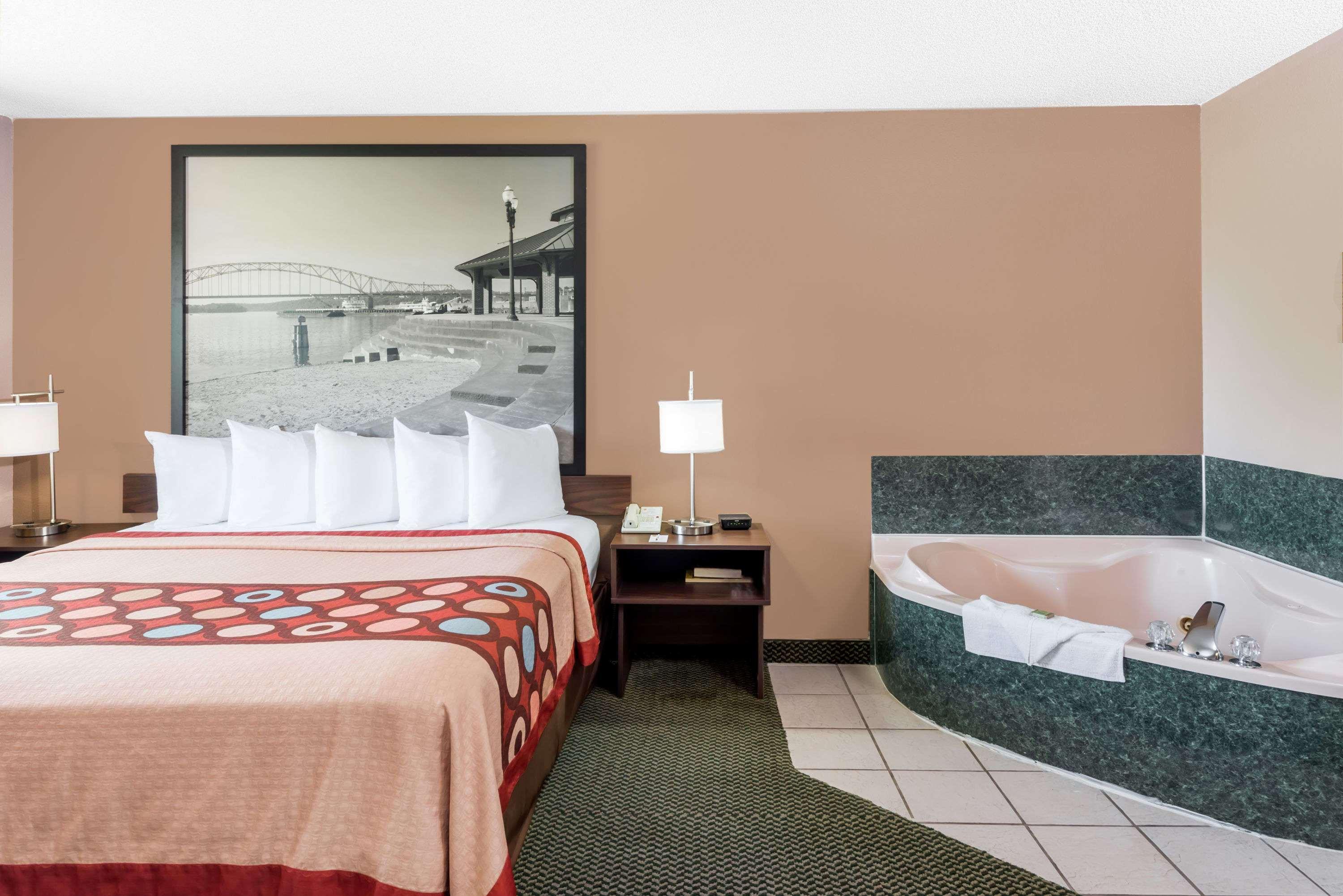 Hotel Super 8 By Wyndham Winfield-Quail Ridge Area Exterior foto