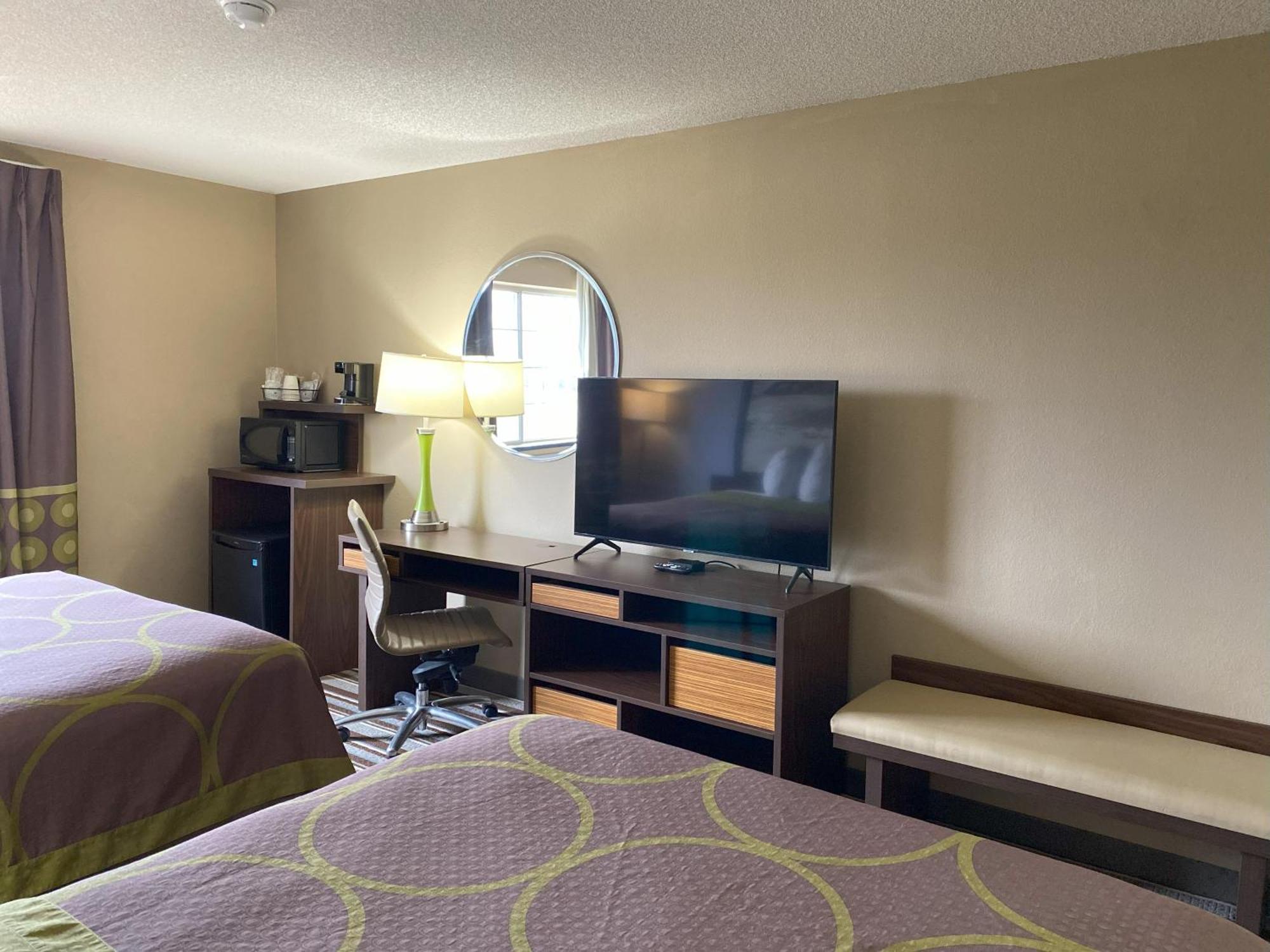 Hotel Super 8 By Wyndham Winfield-Quail Ridge Area Exterior foto